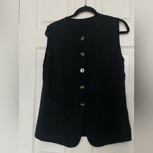 Women's Black Button-Front Sleeveless Top